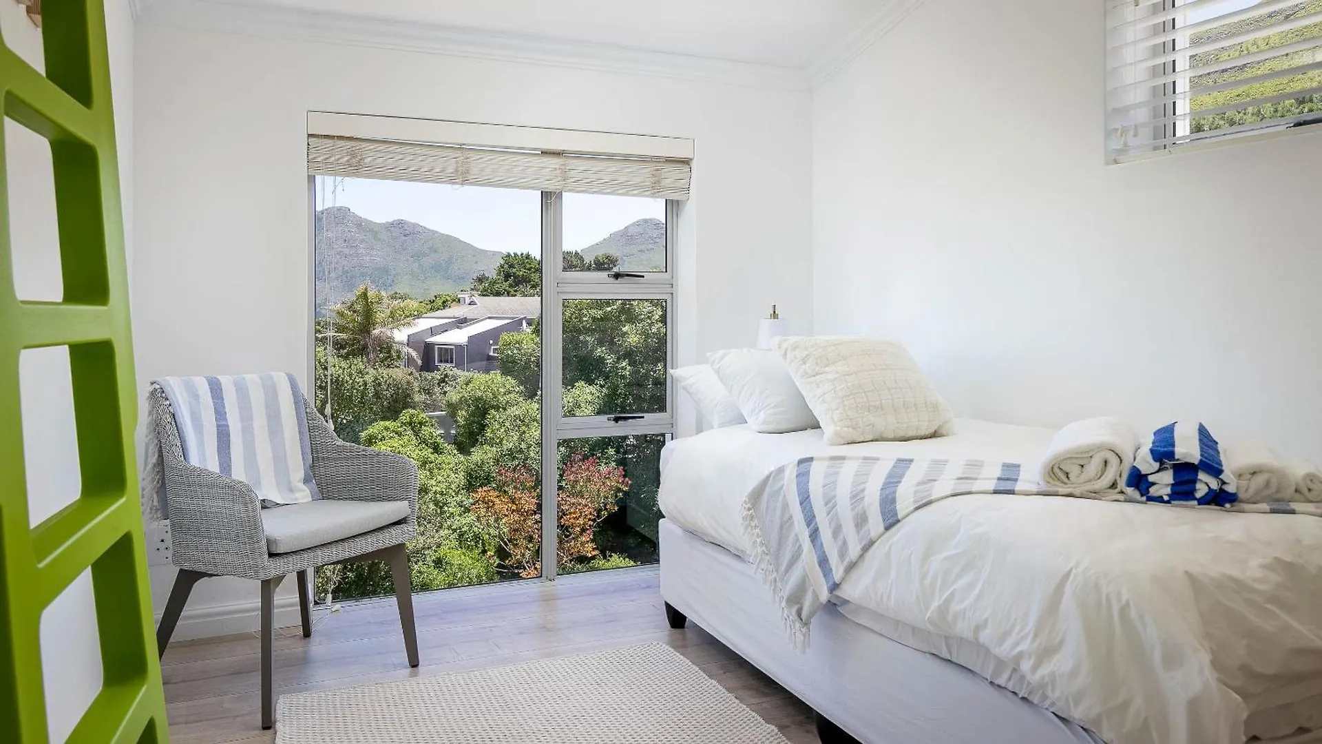 Two Oceans - Solar Backup Power Villa Cape Town South Africa