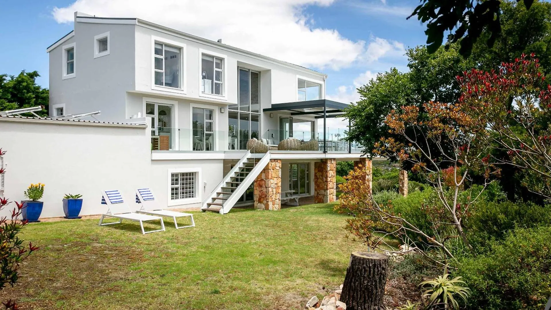 Two Oceans - Solar Backup Power Villa Cape Town 0*,  South Africa