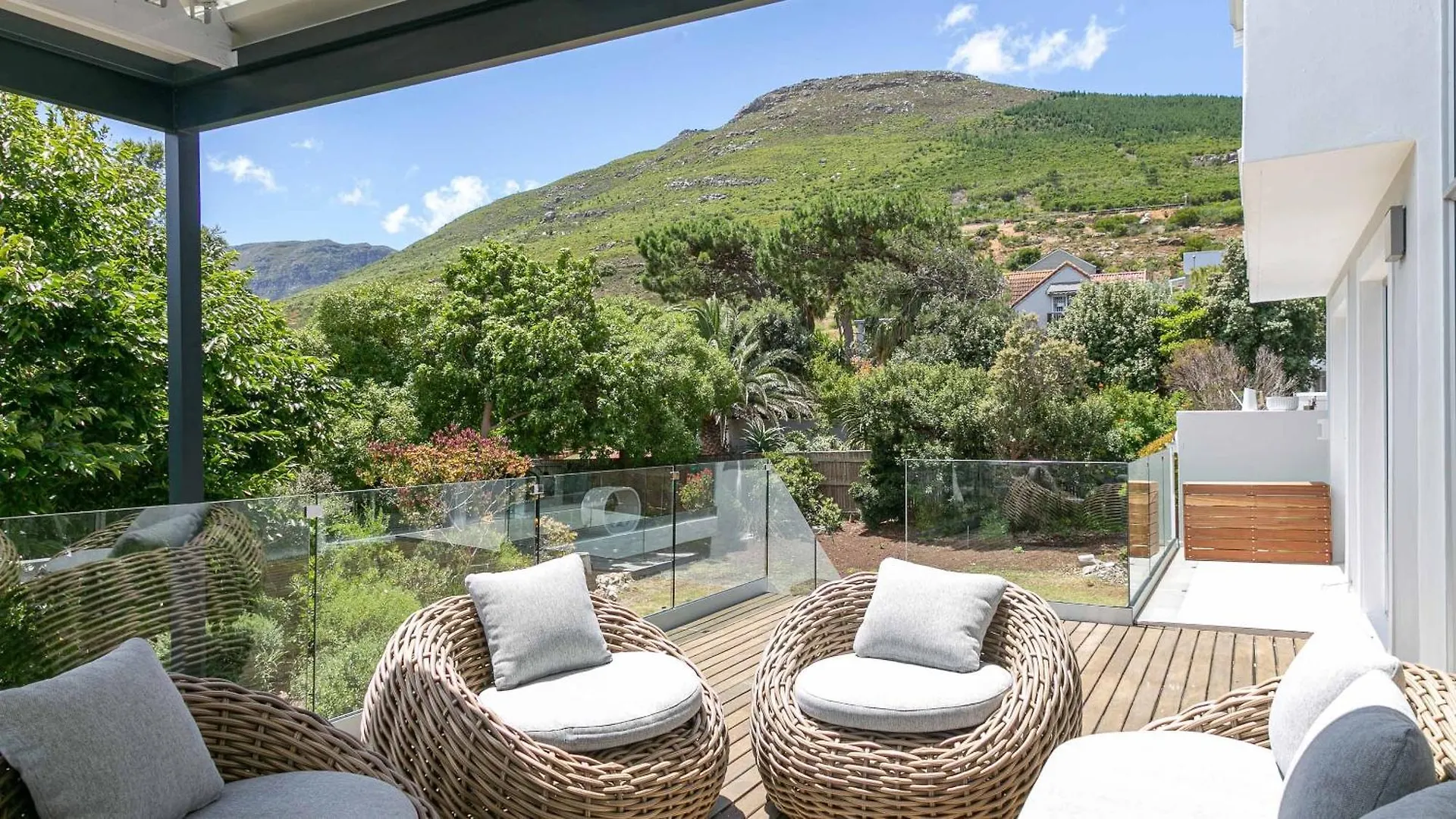 Two Oceans - Solar Backup Power Villa Cape Town South Africa